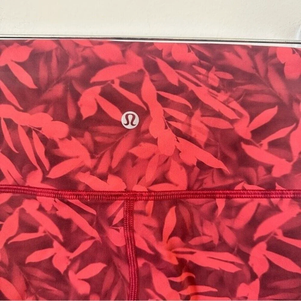 Lululemon Wunder Under High Rise 25 Luxtreme Red Leggings Size 10 - Picture 6 of 7